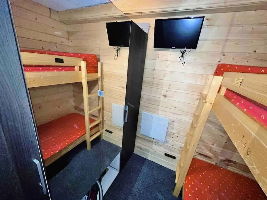 Petit Appart Cosy 4 Pers En Plein Coeur D'Arc 1800 Bourg-Saint-Maurice 0*,  France